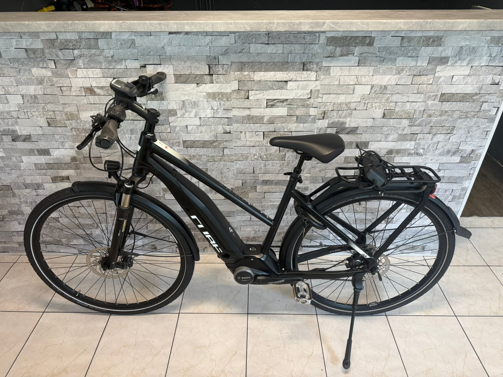 E-Bike Cube H50cm. V10 Bosch Active Line middenmotor, Fietsen en Brommers, Fietsen | Heren | Herenfietsen, Gebruikt, 49 tot 53 cm