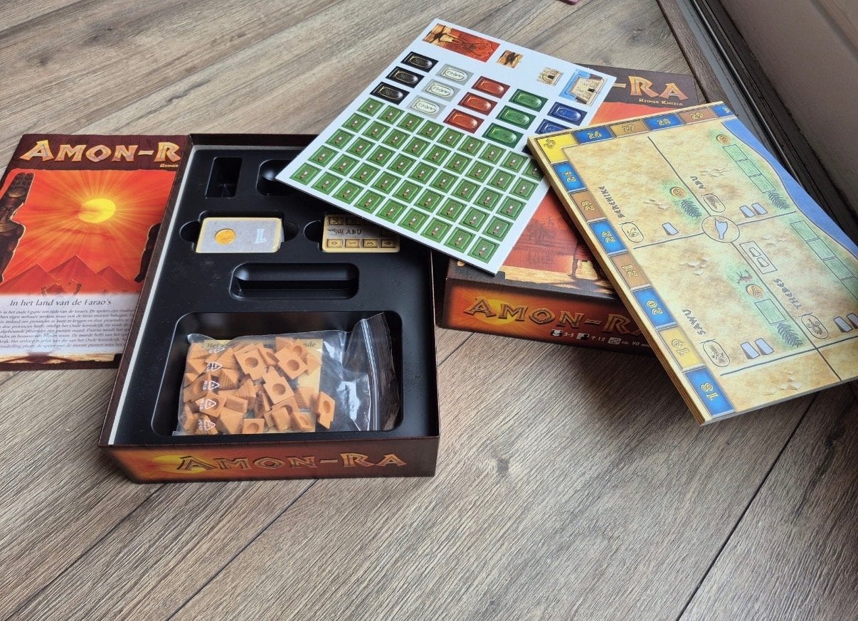 Amon-Ra Bordspel - Nog nieuw en compleet (999 Games), Hobby en Vrije tijd, Gezelschapsspellen | Bordspellen, Ophalen of Verzenden