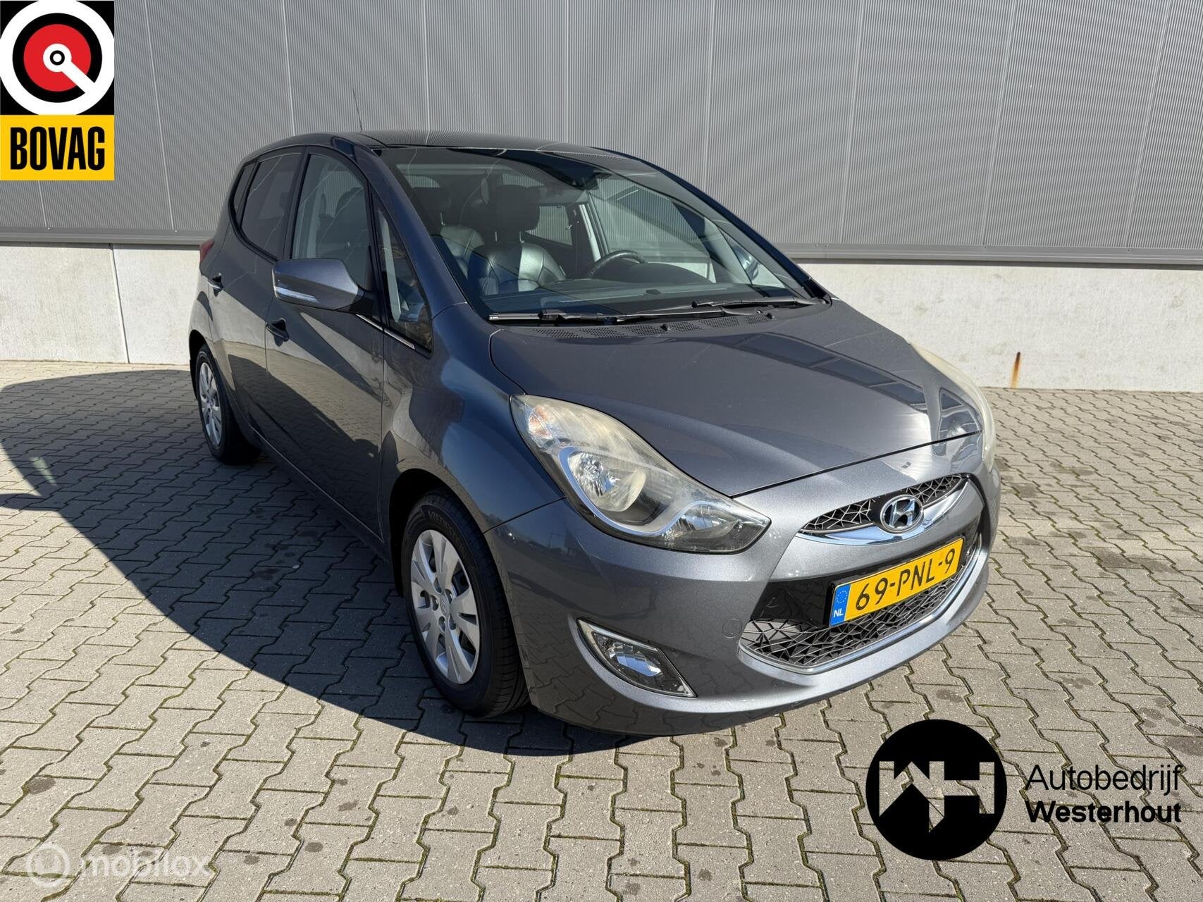 Hyundai ix20 1.6i i-Catcher|AUTOMAAT|PANORAMADAK|NAVI|LEER, Euro 5, 1591 cc, 4 cilinders, Bedrijf