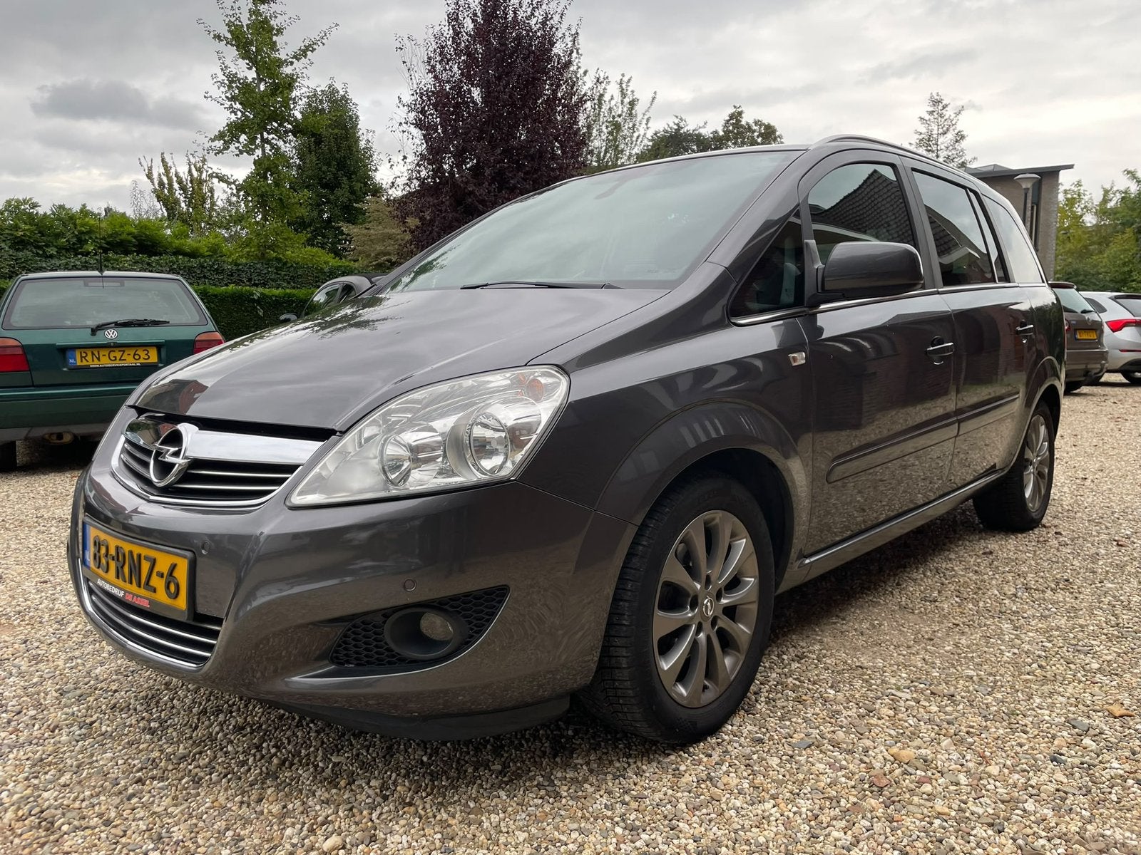 Opel Zafira 1.8 101KW 2011 | 7 PERS | NAP | TREKHAAK |, Auto's, Voorwielaandrijving, 4 cilinders, 1403 kg, Zilver of Grijs