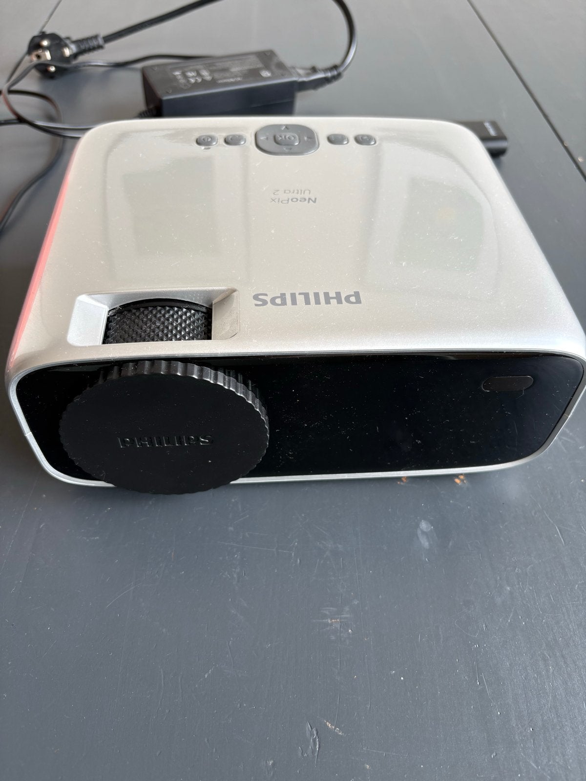 Philips NeoPix Ultra 2 Full HD Projector, Audio, Tv en Foto, Beamers, Ophalen, Philips, LED, Zo goed als nieuw