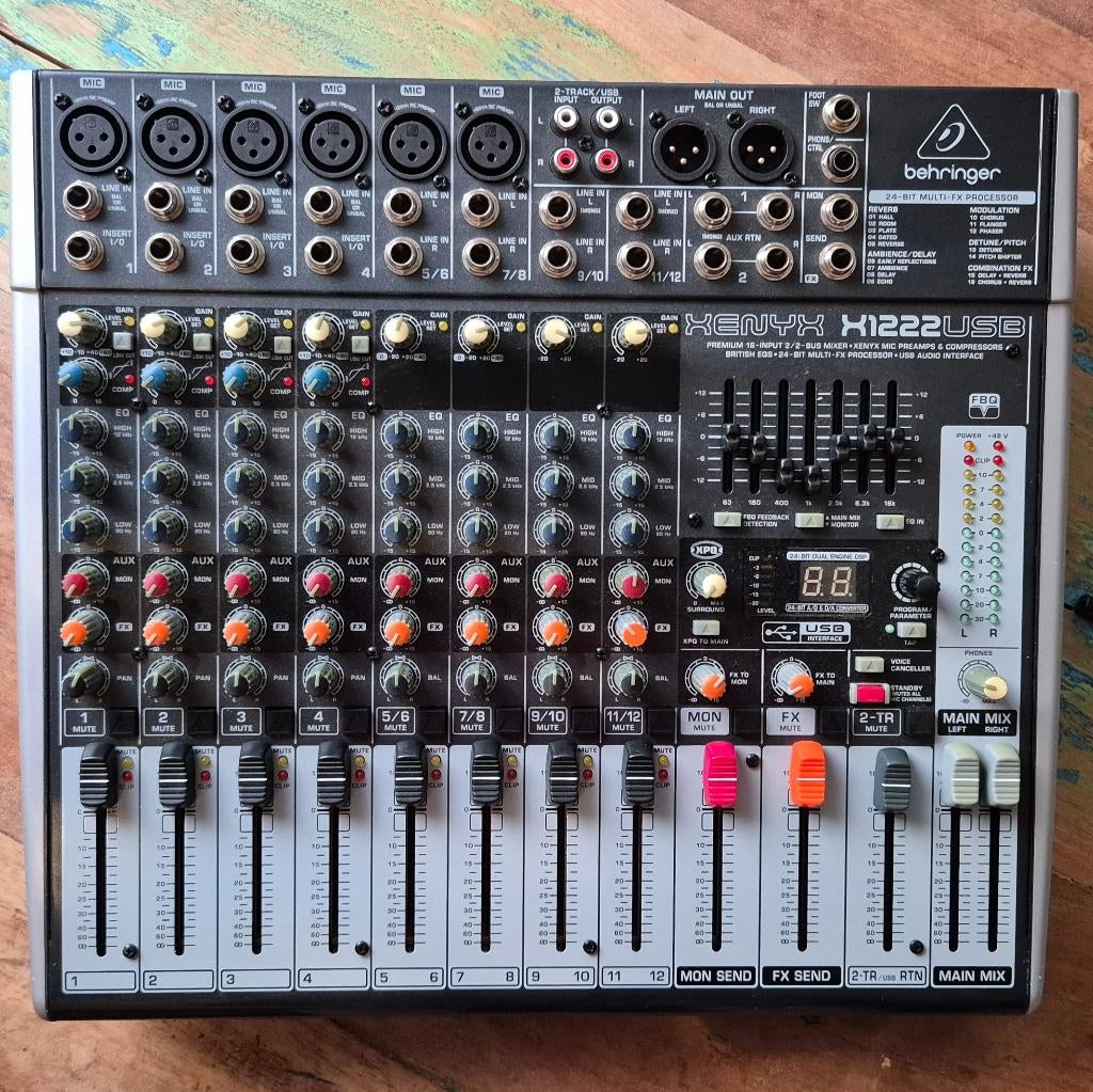 Behringer Xenyx X1222 Mixer/USB Soundcard te koop, Muziek en Instrumenten, Mengpanelen, Ophalen of Verzenden, Zo goed als nieuw
