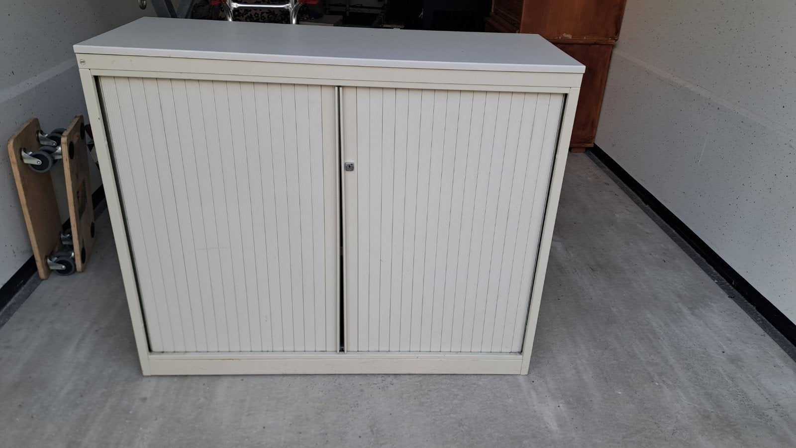 Archiefkast met roldeur - Praktische opbergoplossing, Ophalen, Gebruikt, 100 tot 150 cm, 100 tot 150 cm