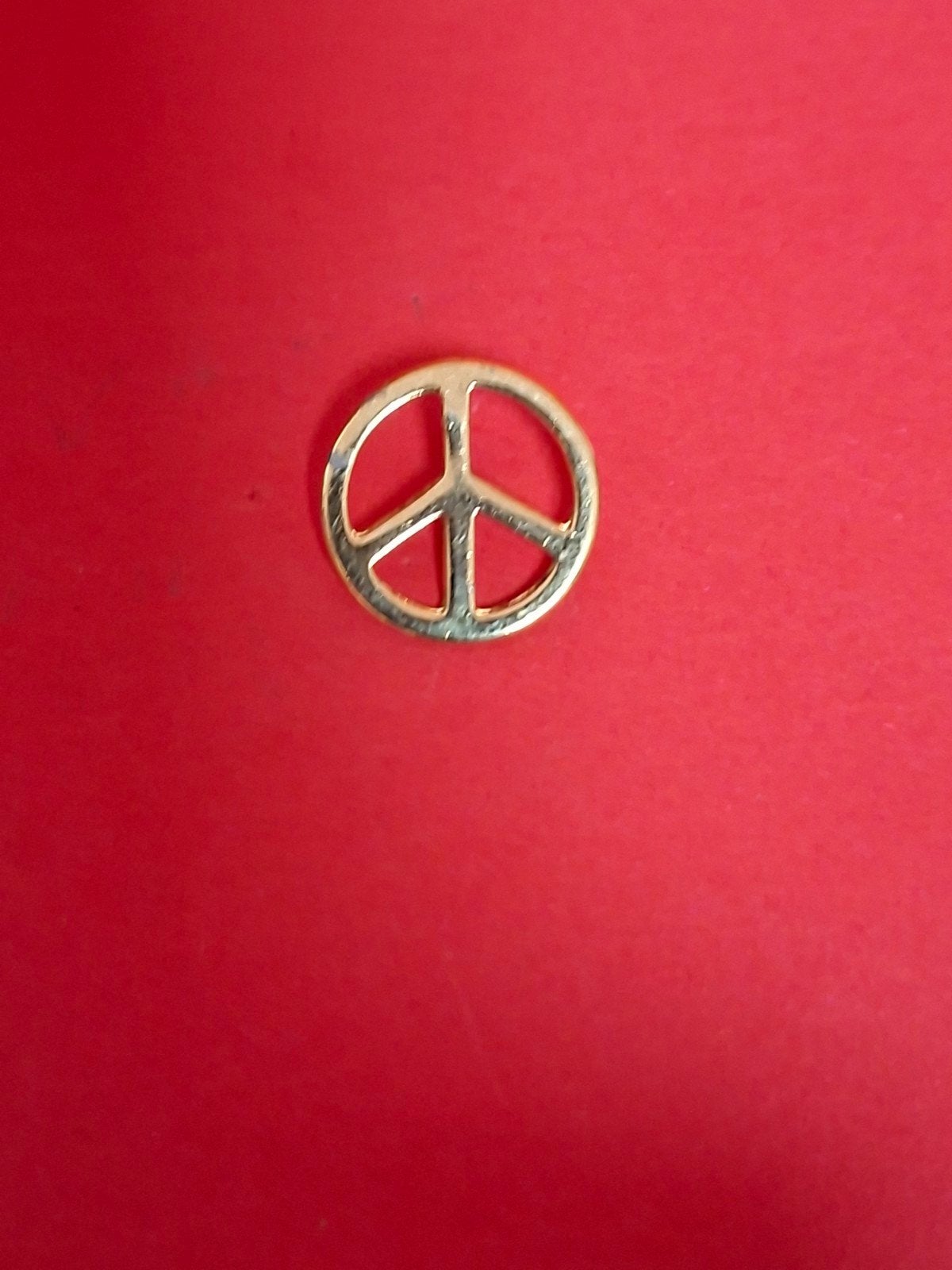 Goudkleurige Pin Vredesteken, Ophalen of Verzenden, Gebruikt