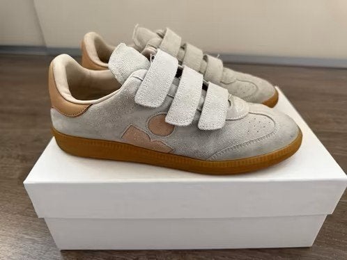 Isabel Marant Beth sneakers Chalk-Beige (39), Isabel Marant, Beige, Ophalen of Verzenden, Sneakers of Gympen
