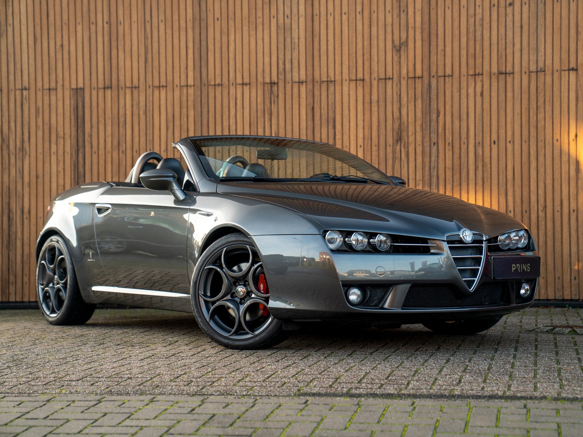 Alfa Romeo Spider 1750 TBI Sport | Bose | Leder | Cruise, Auto's, Gebruikt, 4 cilinders, Leder, Handgeschakeld