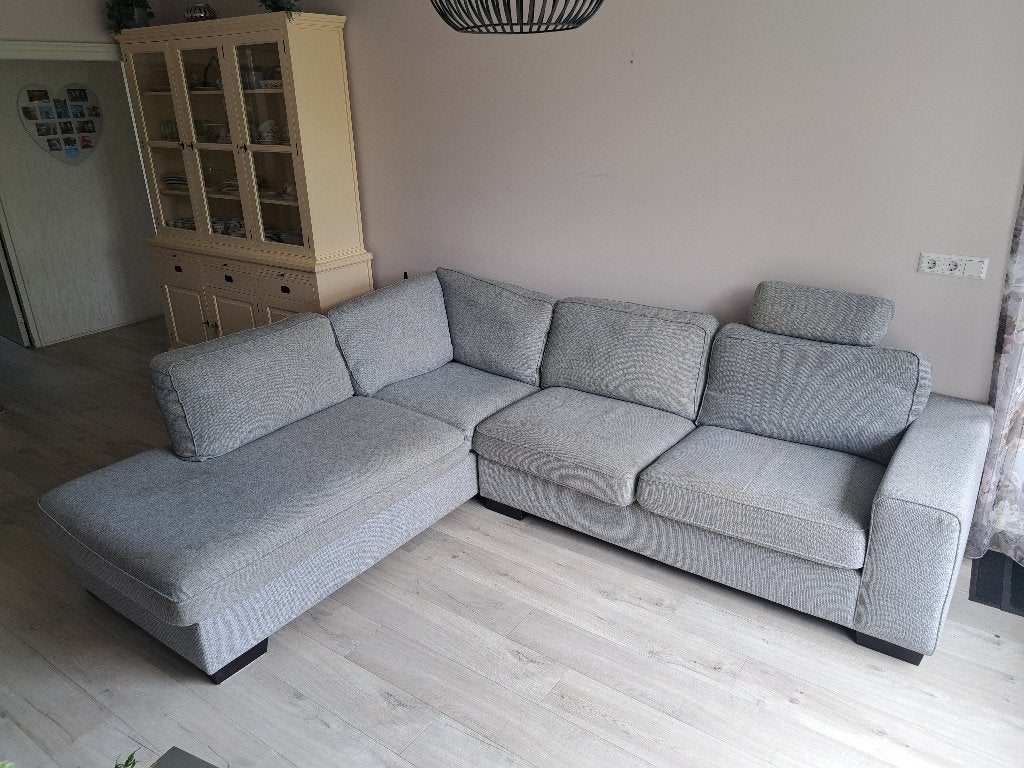 Grijze Hoekbank met Longchair en Hoofdsteun, Ophalen, 250 tot 300 cm, Gebruikt, Hoekbank