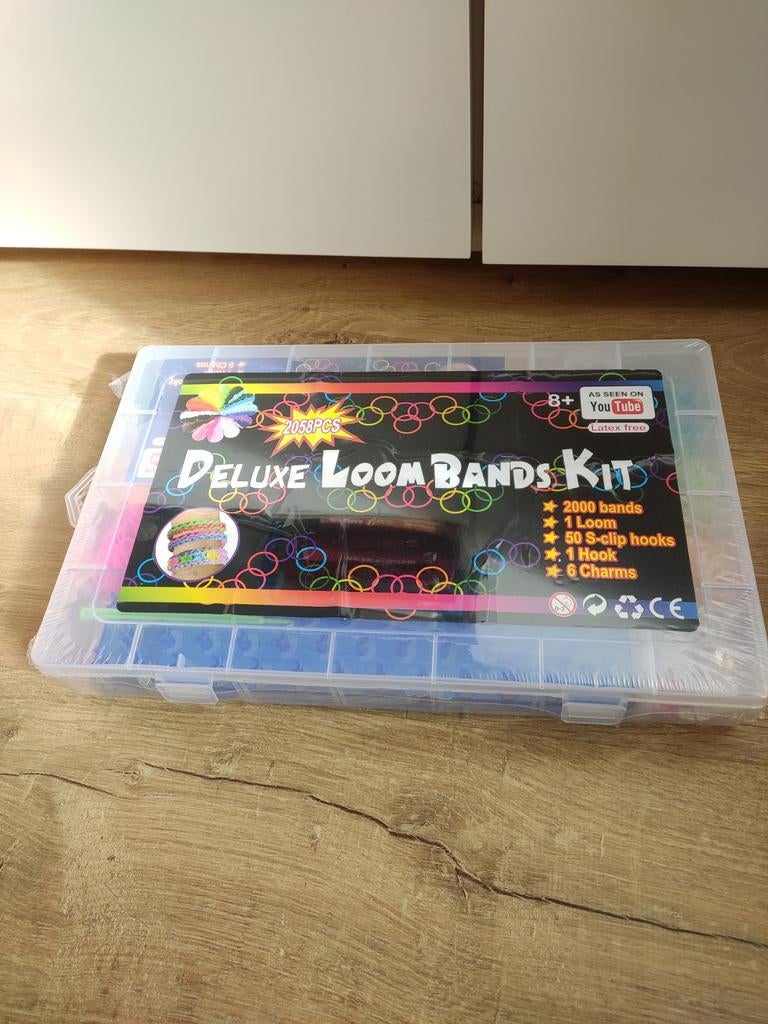 Deluxe Loom Bands Kit - Nieuw in verpakking, Ophalen of Verzenden, Nieuw, Overige typen