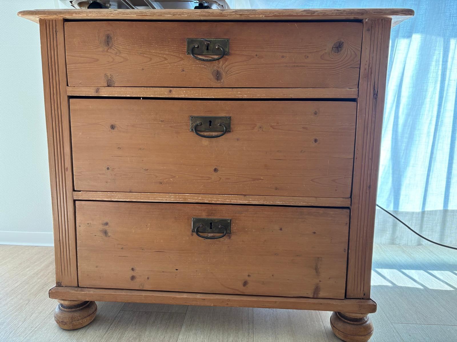 Antieke grenen brocante/ vintage commode/ladekastje, Ophalen