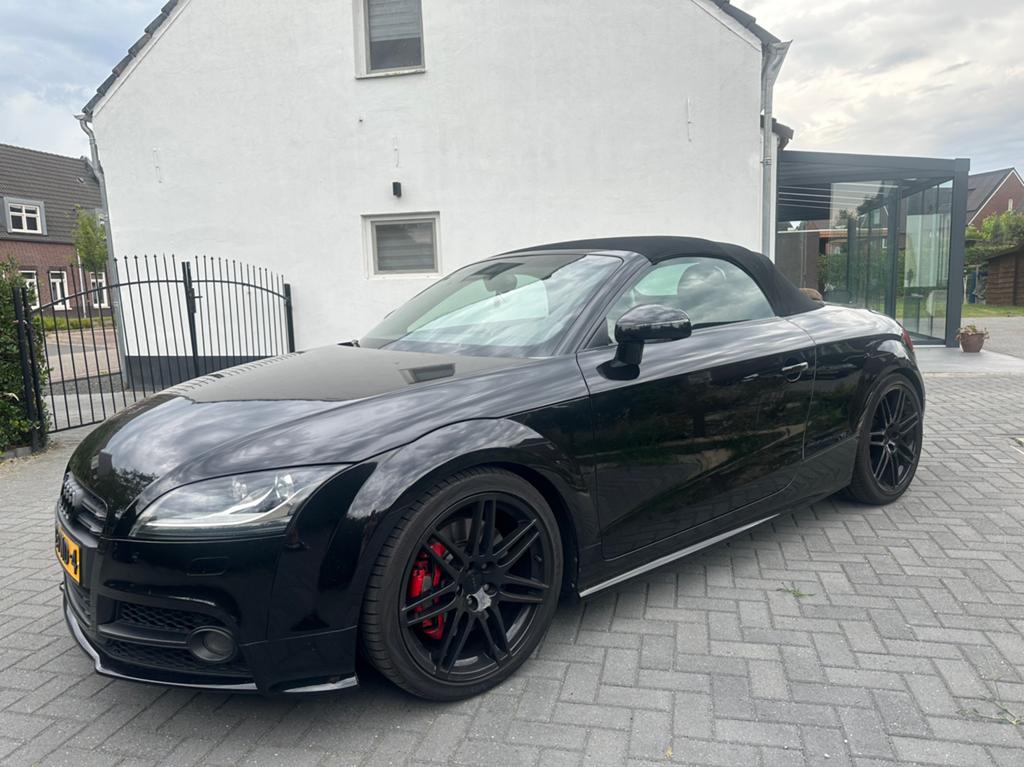 Audi TTS automaat Roadster Quat. S-tr 2011 ,jaar apk 272pk, TT, Zwart, 4 cilinders, Zwart