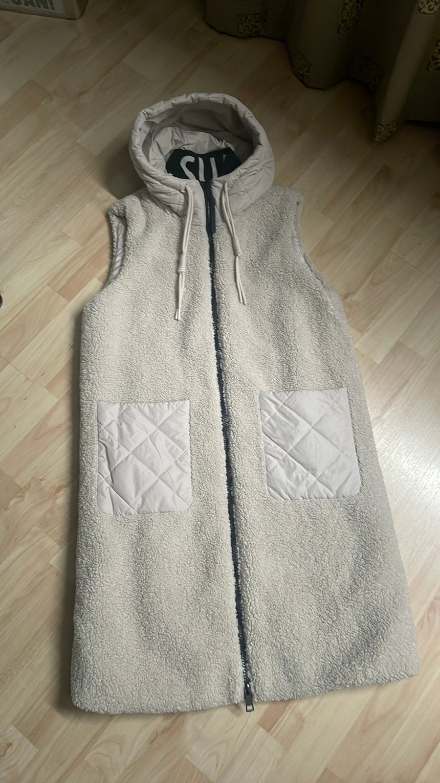Nieuw creme teddy bodywarmer maat, Ophalen of Verzenden, Nieuw, Maat 38/40 (M), Beige