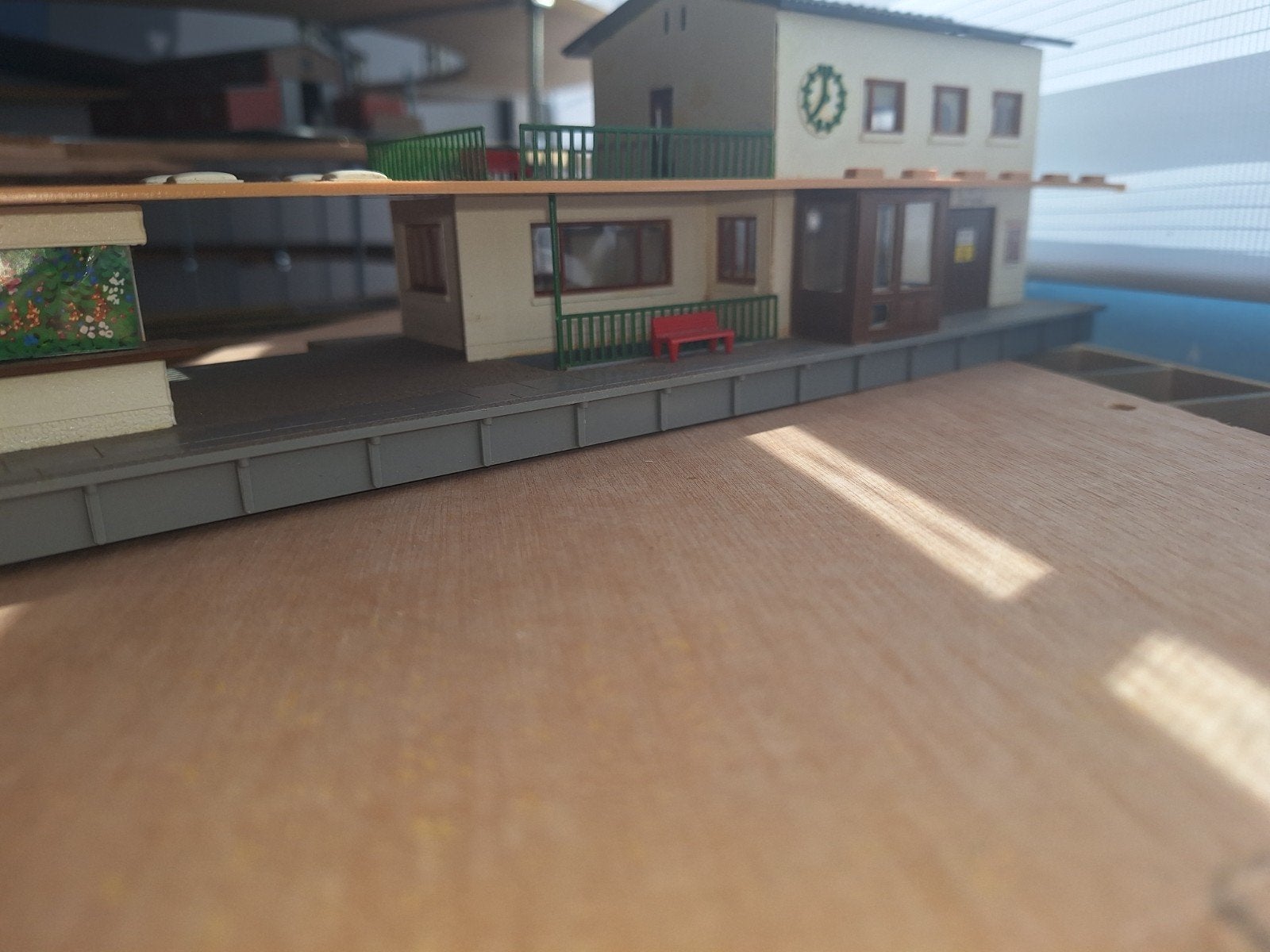 Groot station voor HO spoorbaan - modelbouw, Ophalen of Verzenden, Gebruikt, Brug, Tunnel of Gebouw
