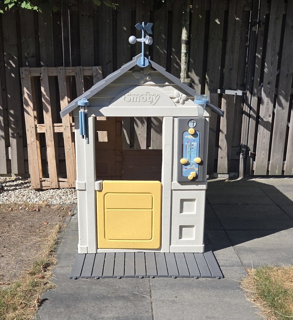 Kinderen Smoby 4 seasons speelhuisje, Ophalen, Zo goed als nieuw, Kunststof