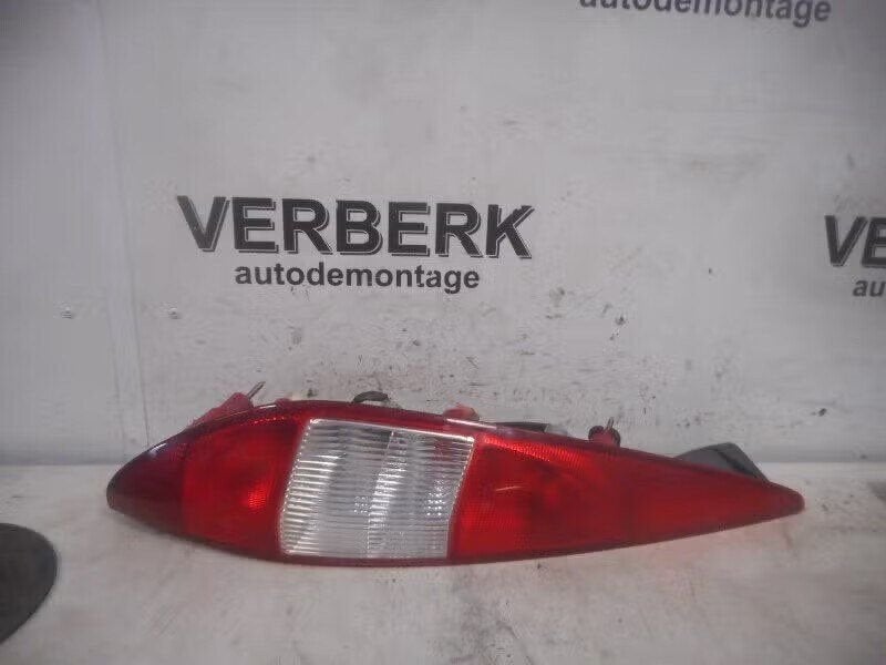 ACHTERLICHT LINKS Ford Mondeo III Wagon (01-2000/03-2007), Gebruikt, Ophalen of Verzenden, Henry-Ford-Straße 1 50735 Köln, DE
