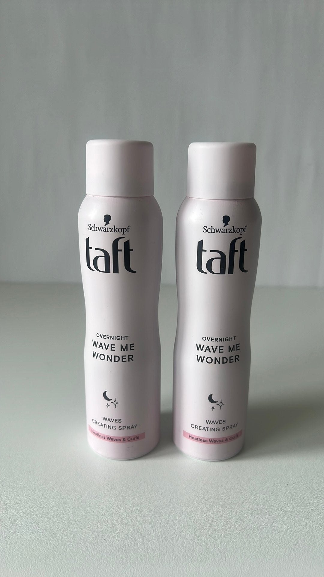 Taft wave me wonder krul spray 2x, Ophalen of Verzenden, Nieuw, Gel, Wax, Haarlak of Mousse