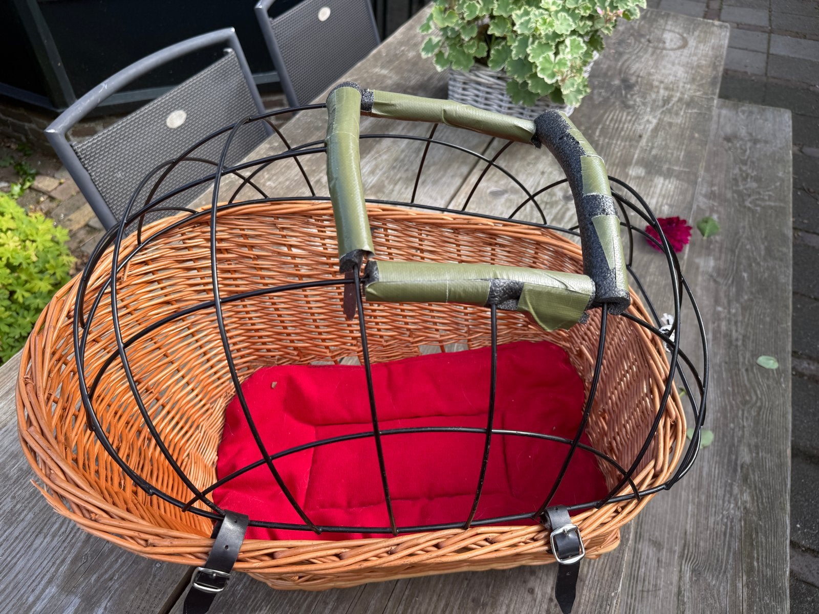 Hondenfietsmand met kooi en kussen, Ophalen, Gebruikt, Hondenkar, Minder dan 20 kg