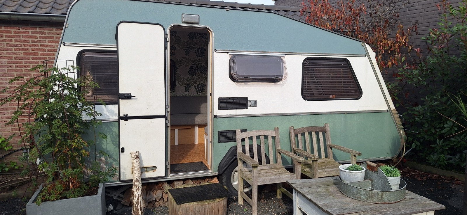 oude opgepimpte caravan/keet, Ophalen of Verzenden