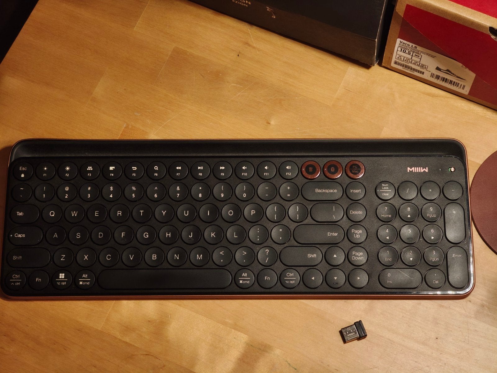 MIIW Draadloos aluminium Toetsenbord - QWERTY, Ophalen, Zo goed als nieuw, Draadloos, Qwerty