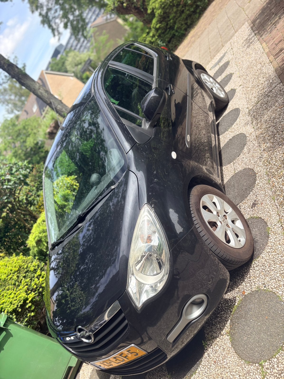 Opel Agila 1.2 16V 2010 Zwart, Auto's, Voorwielaandrijving, 40 €/maand, 4 cilinders, 965 kg