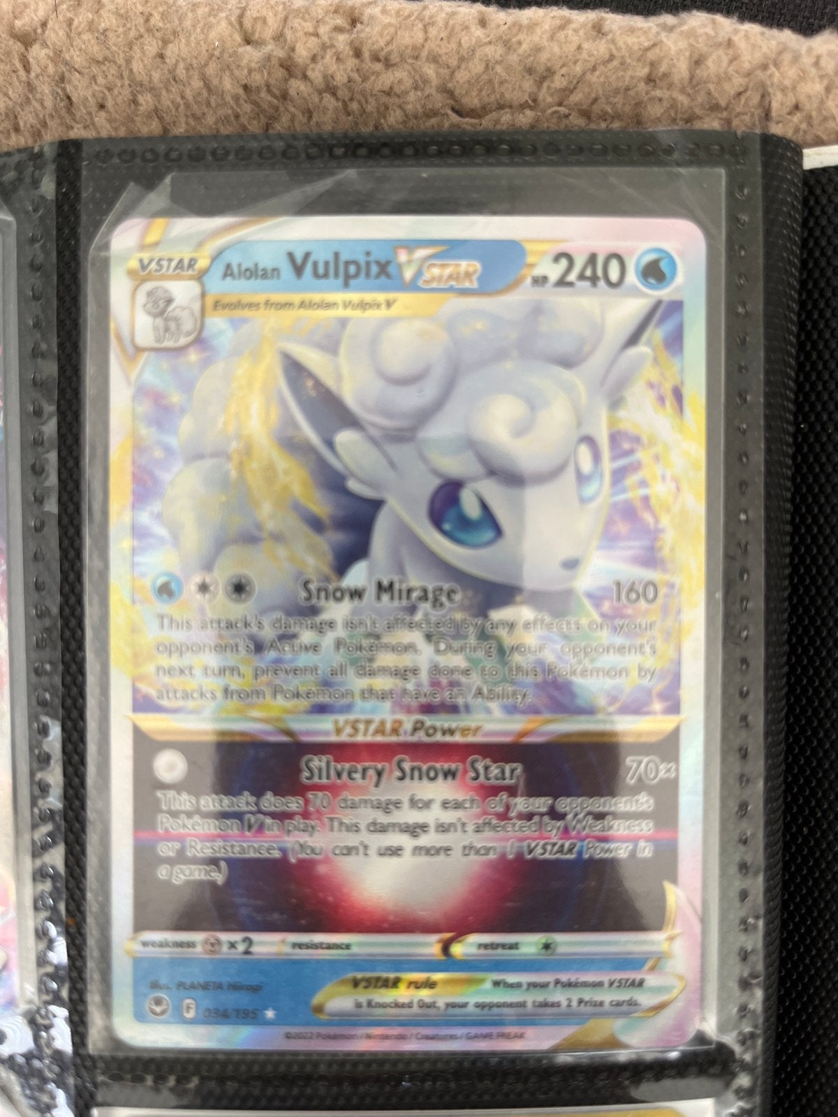 Alolan Vulpix VSTAR Pokémon Kaart - Zeldzaam en Krachtig, Verzenden, Zo goed als nieuw, Losse kaart, Foil