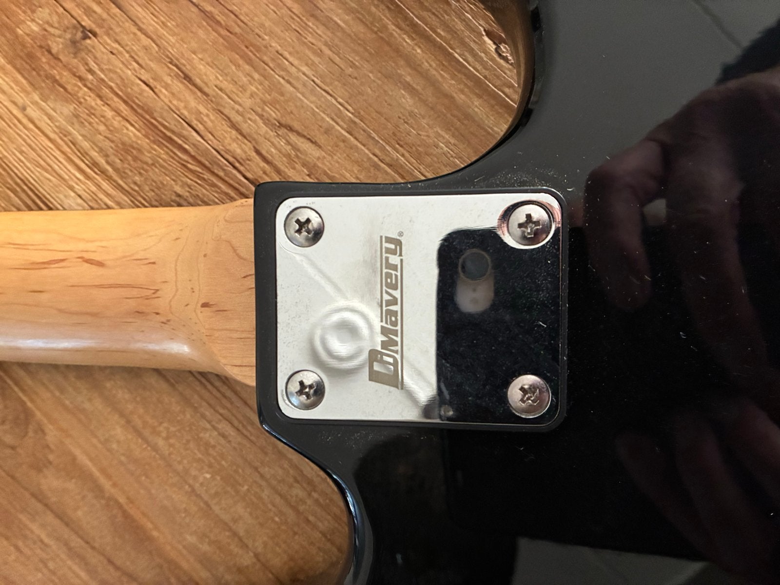 Mavery elektrische gitaar, zwart, zo goed als nieuw, Ophalen, Gebruikt, Solid body, Overige merken