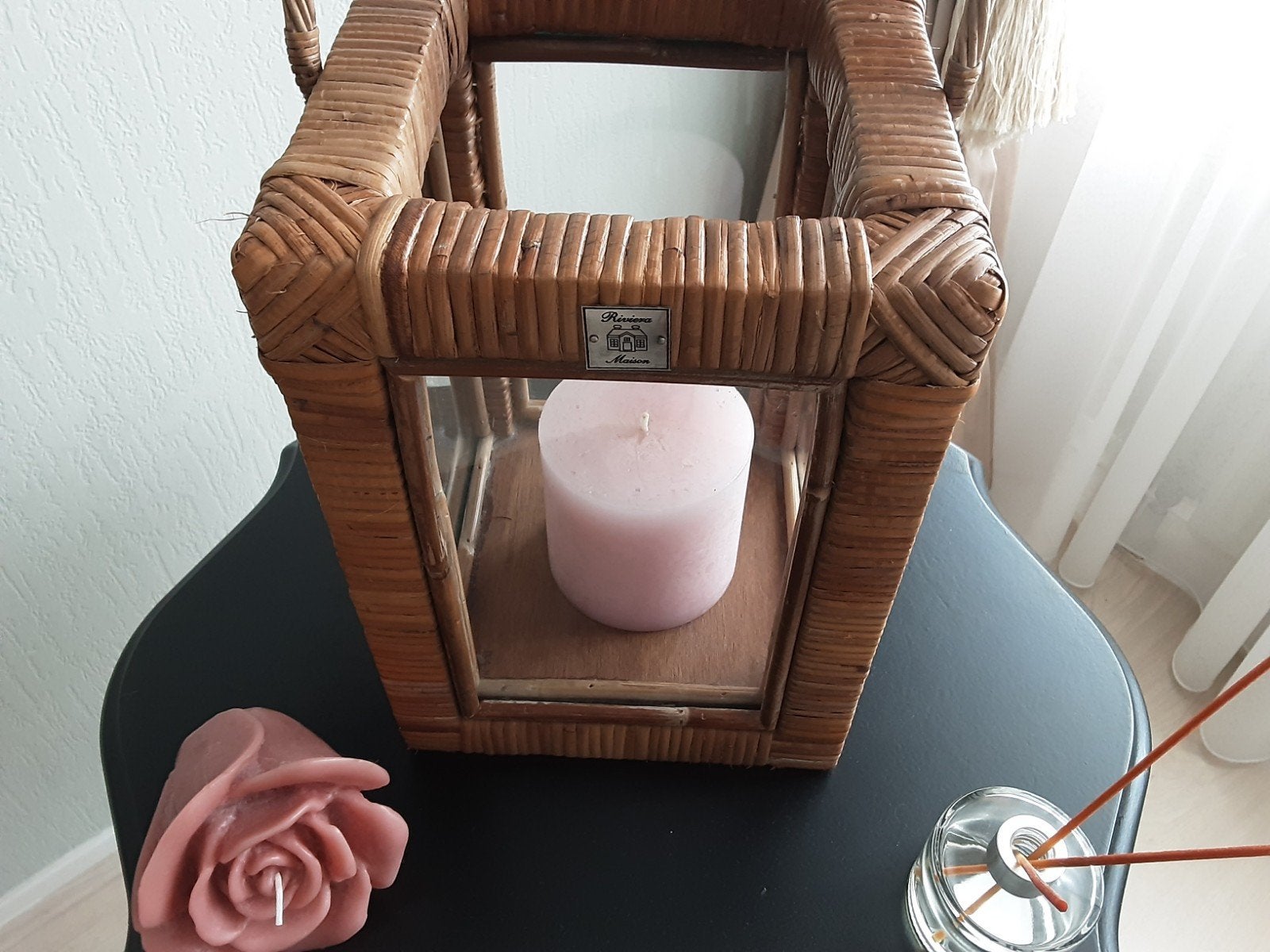 Rivièra Maison rotan lantaarn met kaars, Natuurlijk materiaal, Rivièra Maison, Ophalen of Verzenden, Zo goed als nieuw
