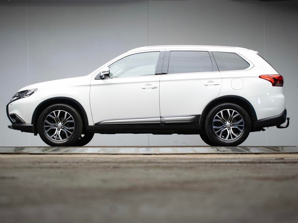 Mitsubishi Outlander 2.0 Connect Pro Sport (APPLE CARPLAY,NA, Auto's, Mitsubishi, 1998 cc, 4 cilinders, 150 pk, Wit