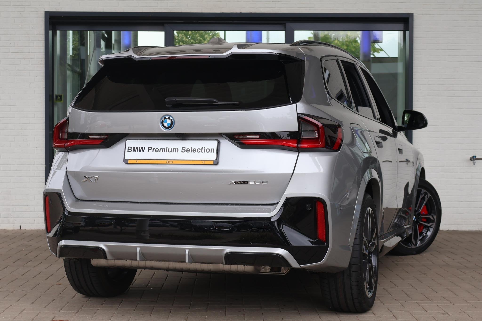 BMW X1 xDrive25e Optimized Edition | SOH 100% | M Sport Pro, Auto's, Stof, Euro 6, 38 km/l, 105 min