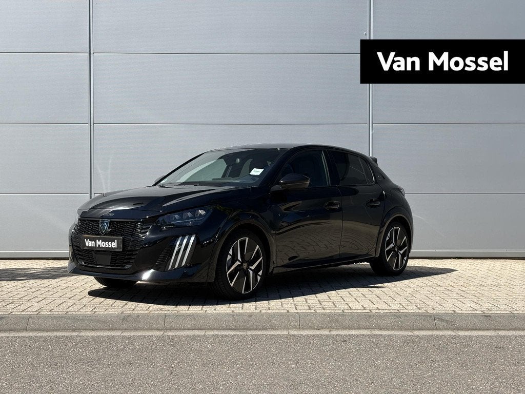 Peugeot 208 1.2 Hybrid 145 e-DCS6 GT | 360 camera | Navigati