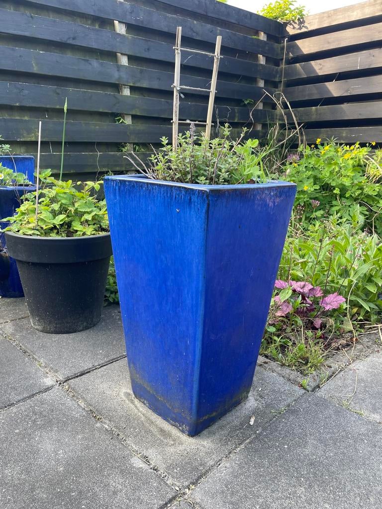3 grote blauwe glazuren bloempotten, Ophalen, Steen, Vierkant, Zo goed als nieuw