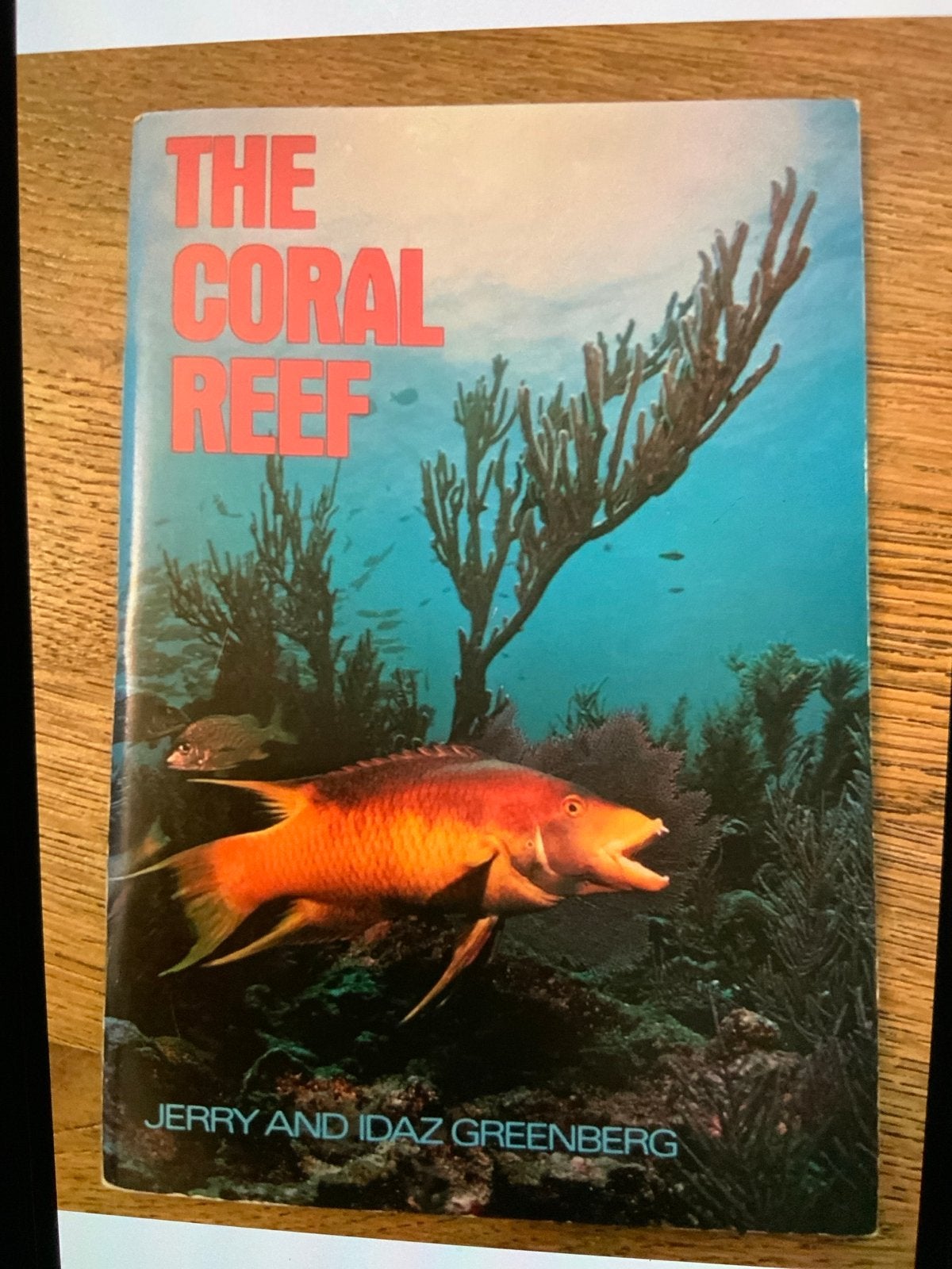 The Coral Reef, Ophalen of Verzenden, Gelezen, Natuur algemeen