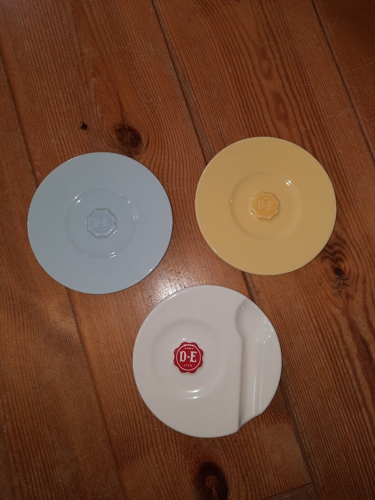 3x douwe egberts borden, Ophalen of Verzenden, Zo goed als nieuw, Bord(en), Overige stijlen