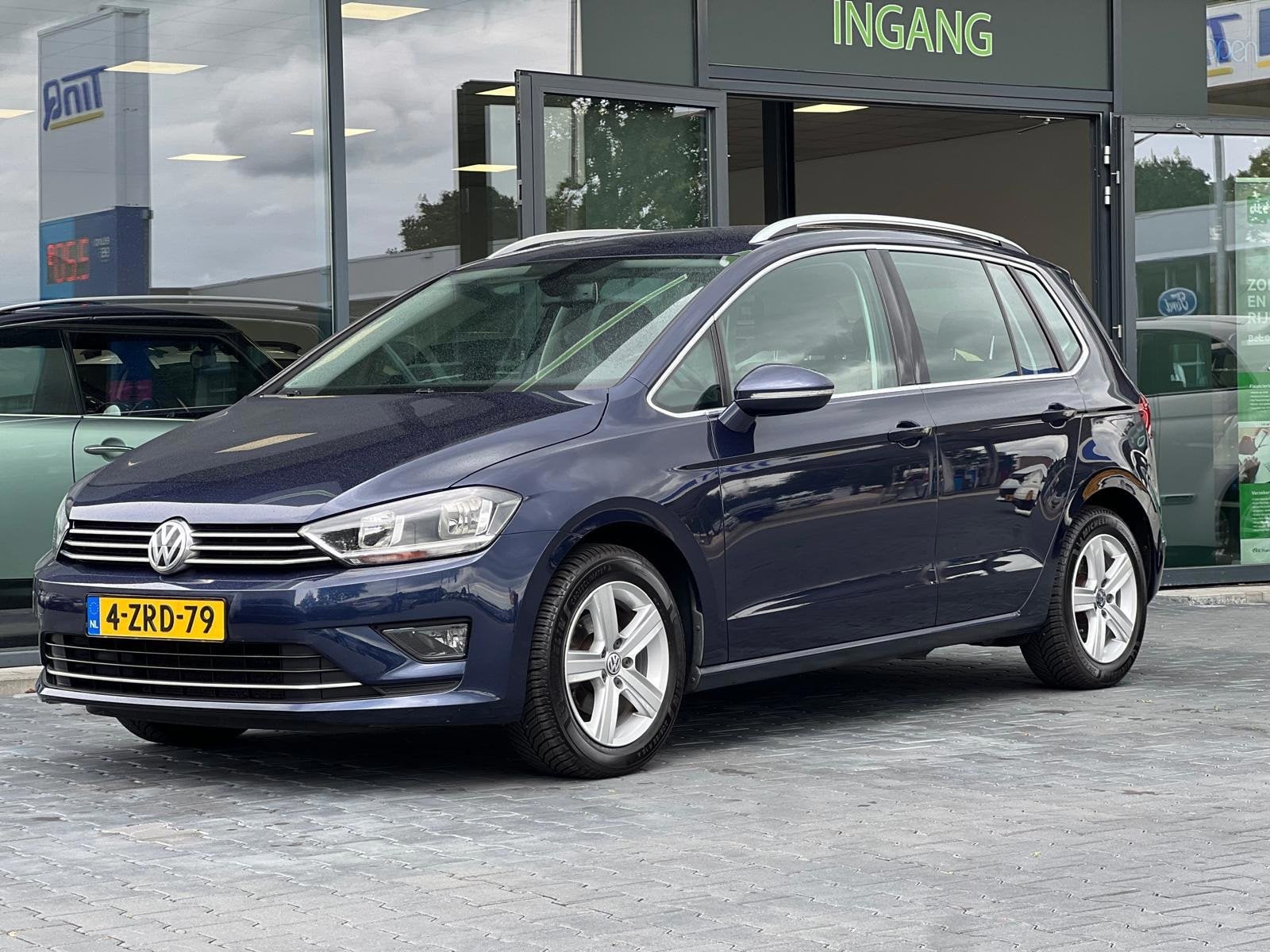 Volkswagen Golf Sportsvan 1.2 TSI HIGHLINE CLIMA NAVI, Gebruikt, Euro 6, 4 cilinders, Blauw