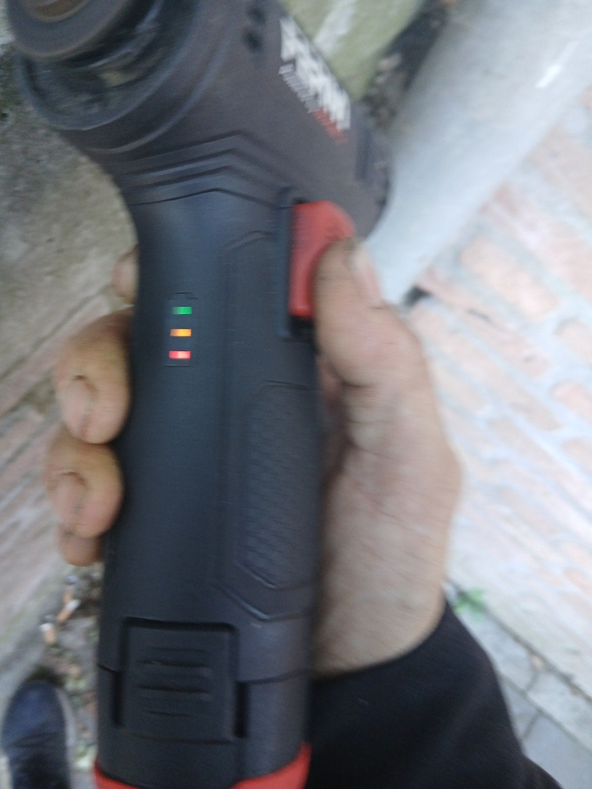 slijptol op accu . opladen met usb kabel(inclusief), Tuin en Terras, Ophalen of Verzenden