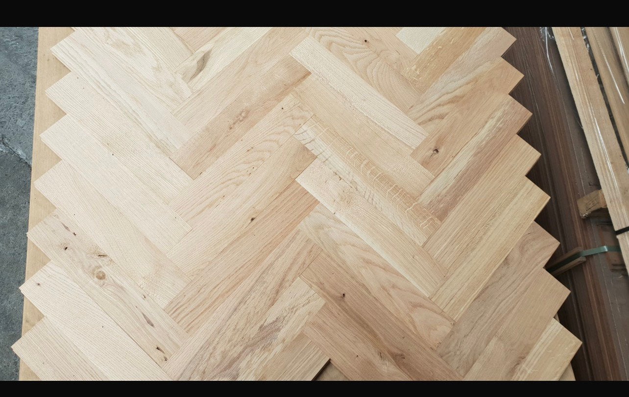 MASSIEF VISGRAAT EIKEN PARKET - 16 x 70 x 210mm per m2 €20,, Doe-het-zelf en Verbouw, Platen en Panelen, Ophalen of Verzenden