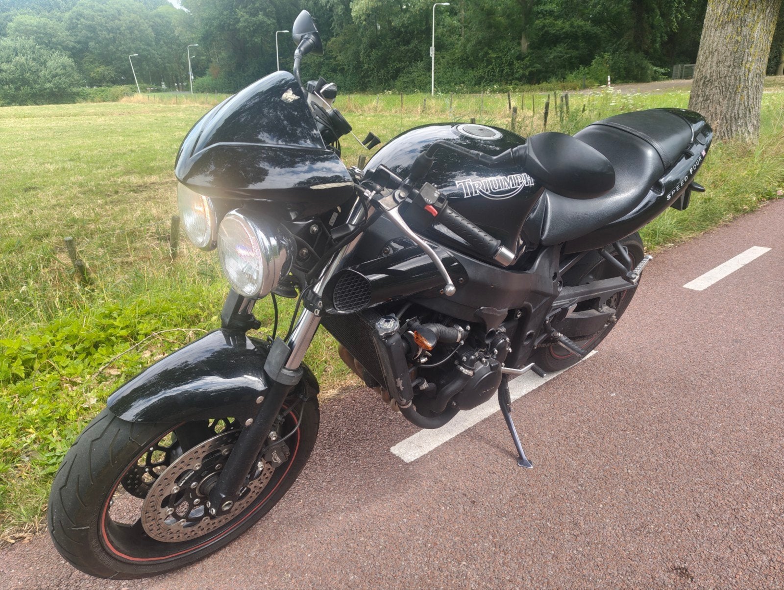 Triumph Speed Four 600cc , 2003 , 52.000 km , Leo Vince SBK, Motoren, Sportuitlaat, 4 cilinders, Motorrijbewijs A, Particulier