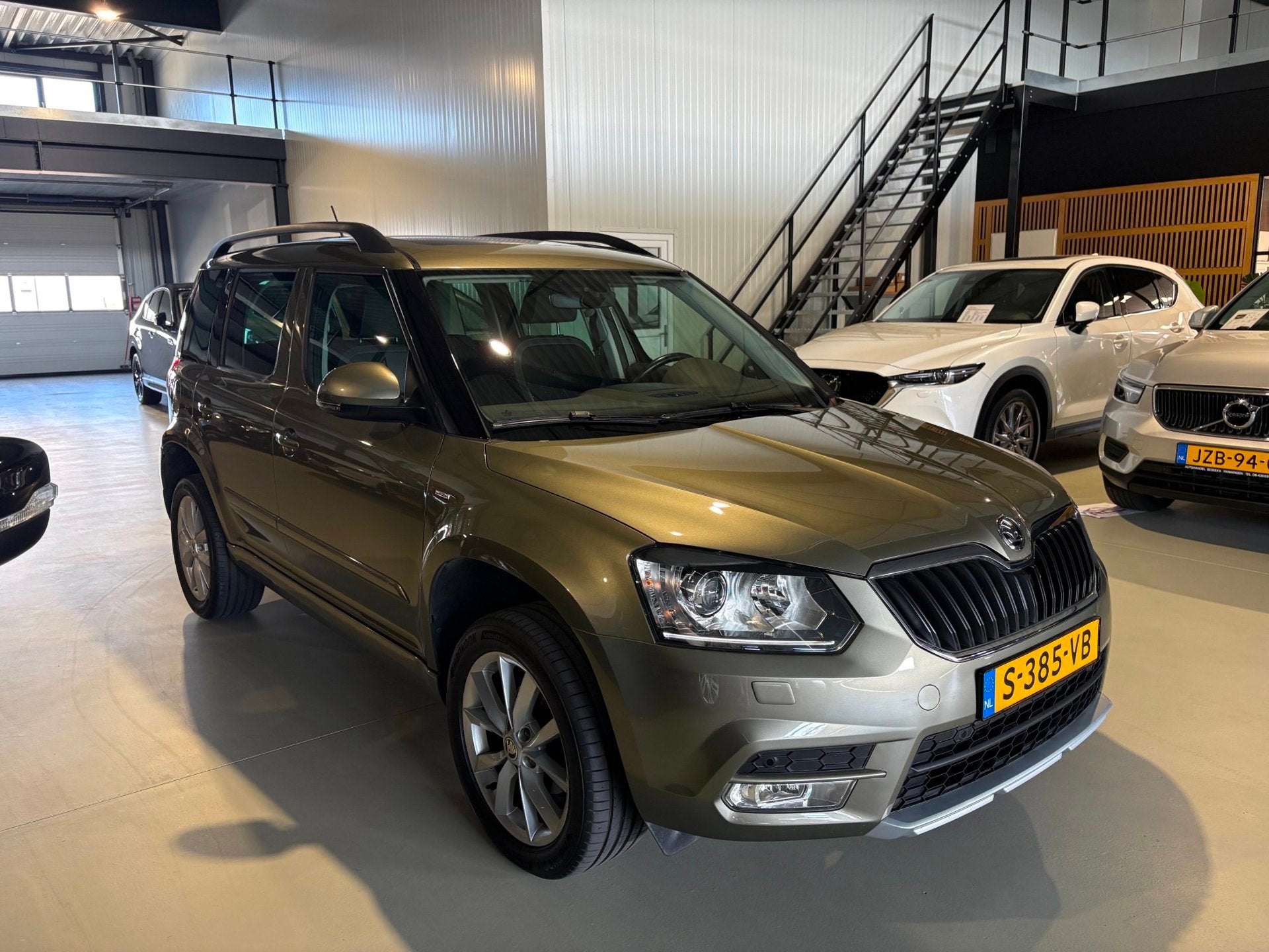 Skoda Yeti 1.2 TSI automaat Greentech Ambition Joy panoramad, Auto's, Skoda, Gebruikt, 4 cilinders, Leder en Stof, Automatische klimaatregeling