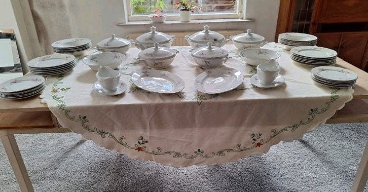 12 persoons RGK servies met bloemmotief, 54-delig. Jaren '40, Ophalen of Verzenden