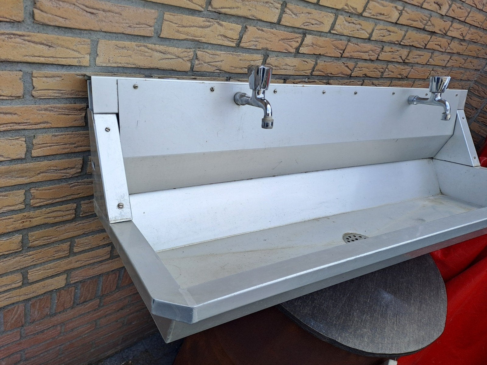 120 cm brede aluminium wasbak compleet met kraan, Ophalen, Gebruikt, Rvs, Wastafel