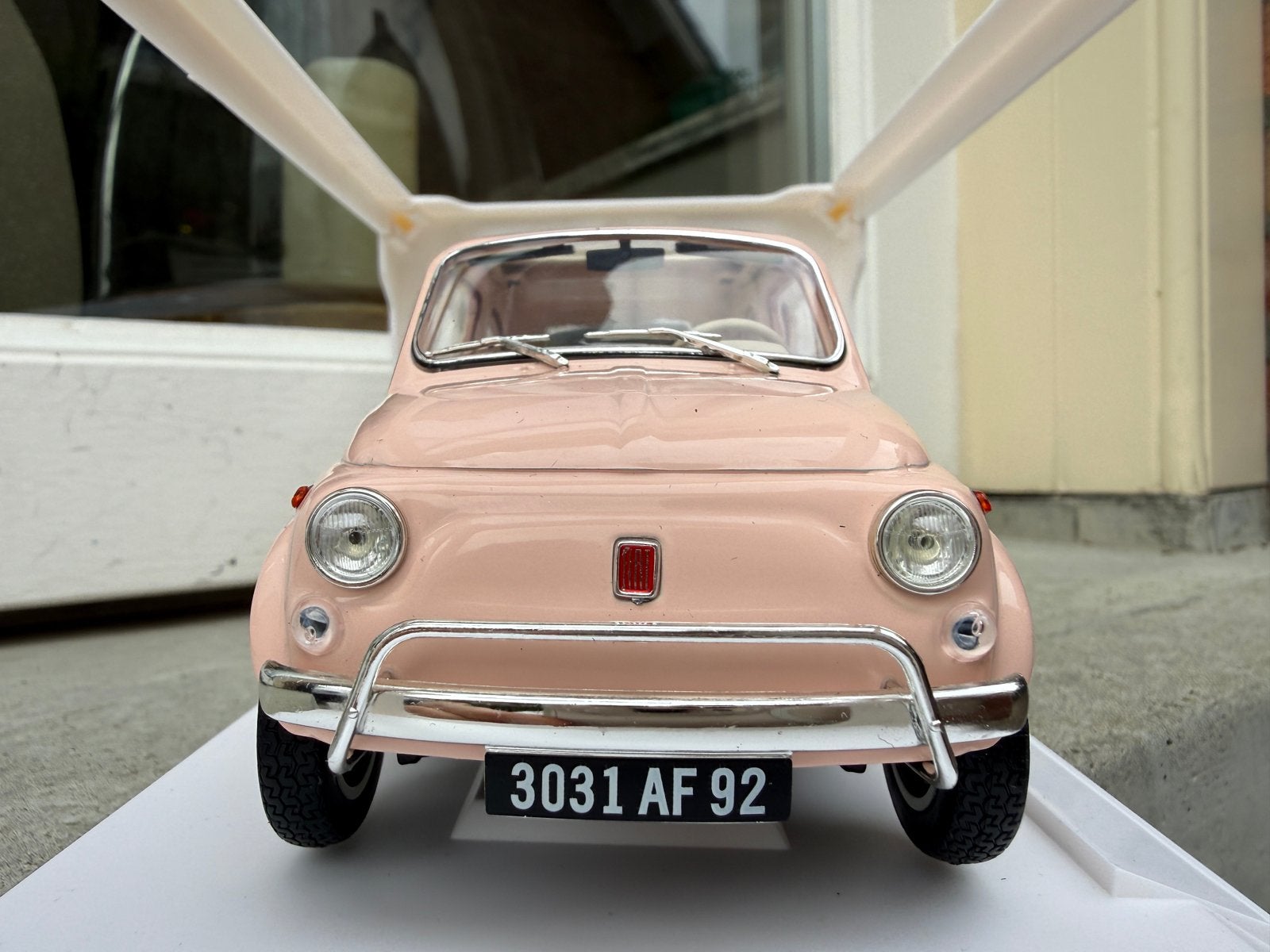 1:18 Fiat 500 L Pink Rose 1968  Norev Birth Pack 187774, Auto, Norev, 70-72 Av. de Bohlen, Vaulx-en-Velin, 69120, France, Norev