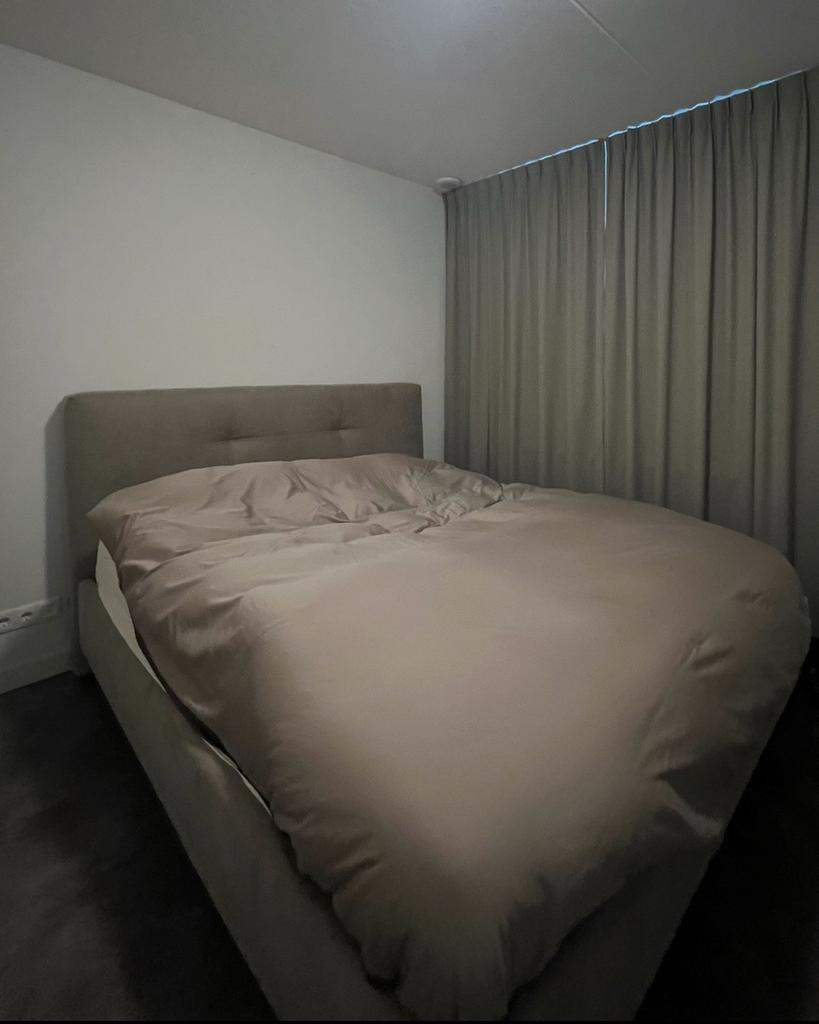 NIEUWPRIJS:6,000€ Luxe Swissflex Slaapsysteem–MOET NU WEG!, Huis en Inrichting, Ophalen, Zo goed als nieuw, Tweepersoons