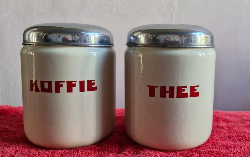 Mooie creme set emaille bussen., Antiek en Kunst, Antiek | Keukenbenodigdheden, Ophalen of Verzenden