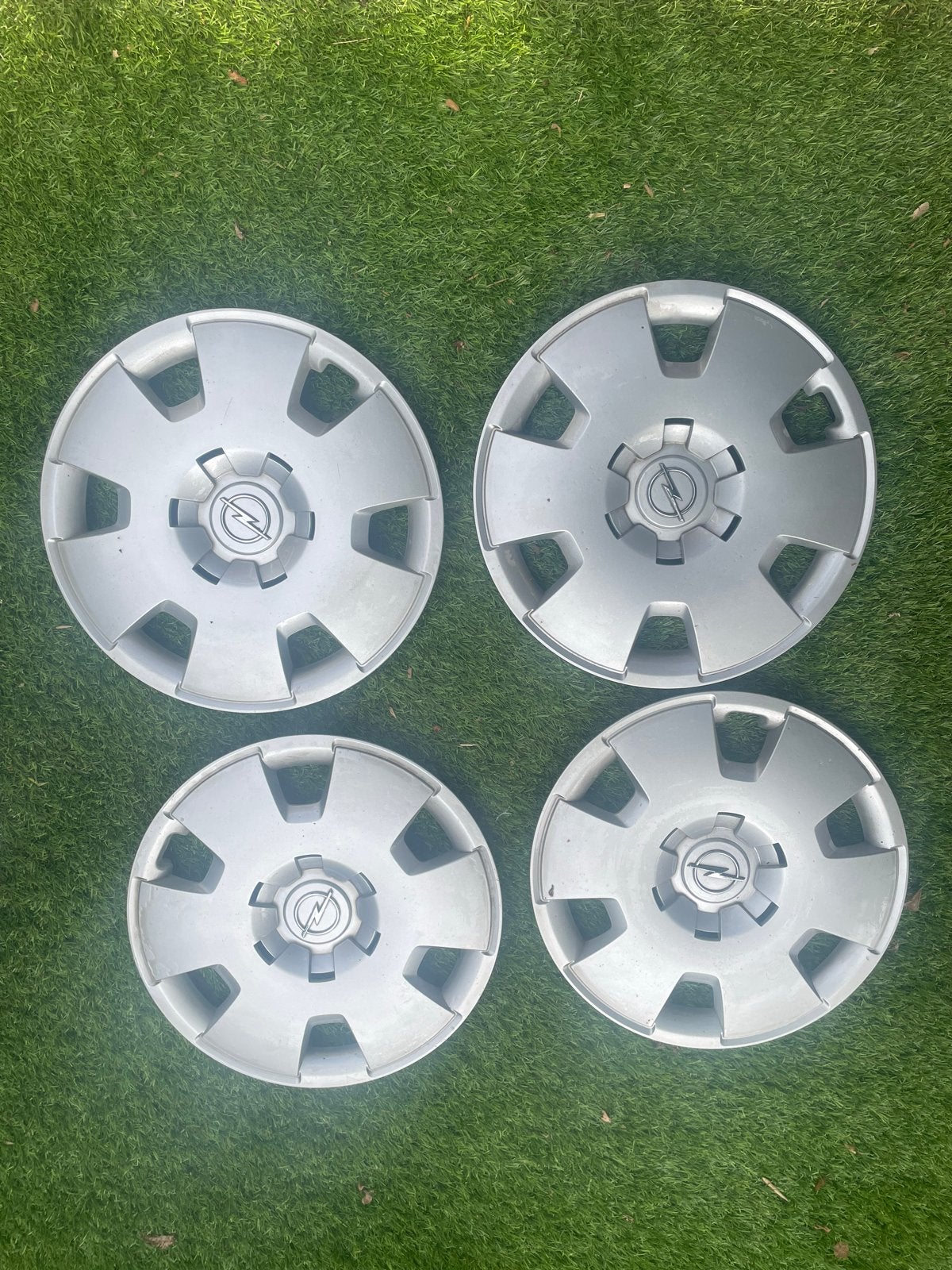 16 inch originele wieldoppen Opel Astra H / Zafira B, Ophalen of Verzenden, Gebruikt