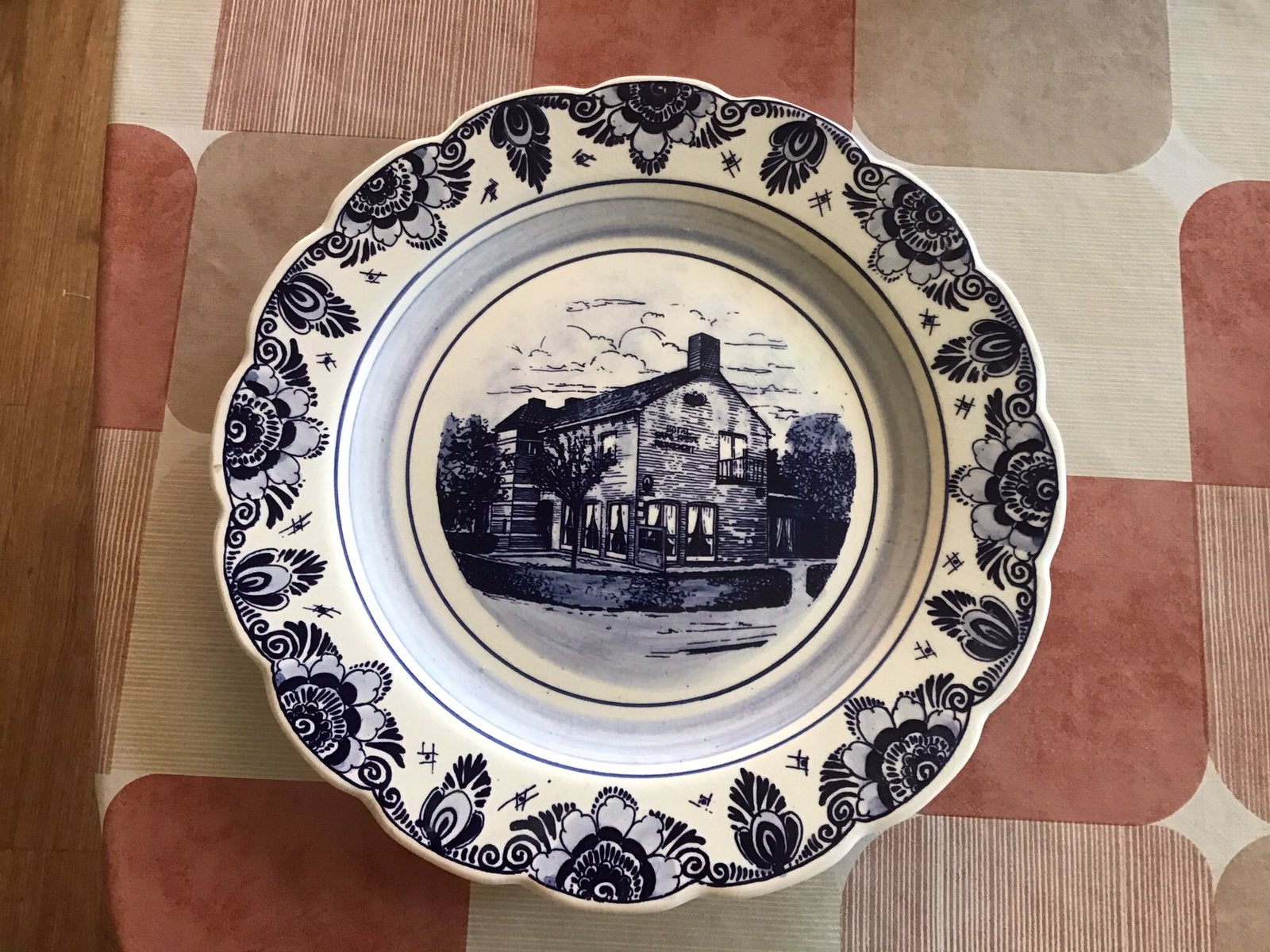 Handbeschilderd delfts blauw bord restaurant rijnzicht, Antiek en Kunst, Ophalen
