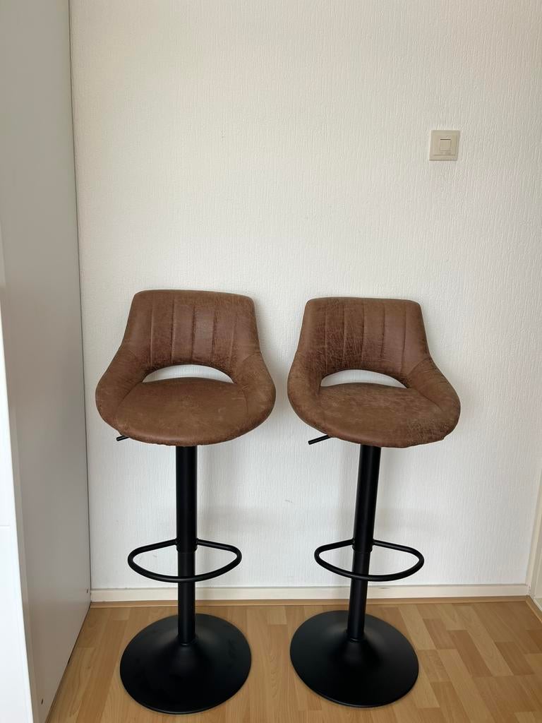 Barkrukken, Huis en Inrichting, Barkrukken, 2 krukken, Ophalen, Nieuw, 60 tot 90 cm