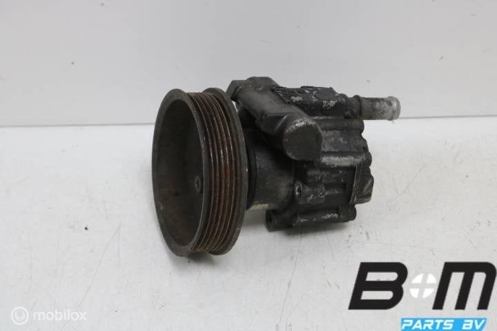 Vleugelpomp VW Lupo GTI 032145157A, Gebruikt