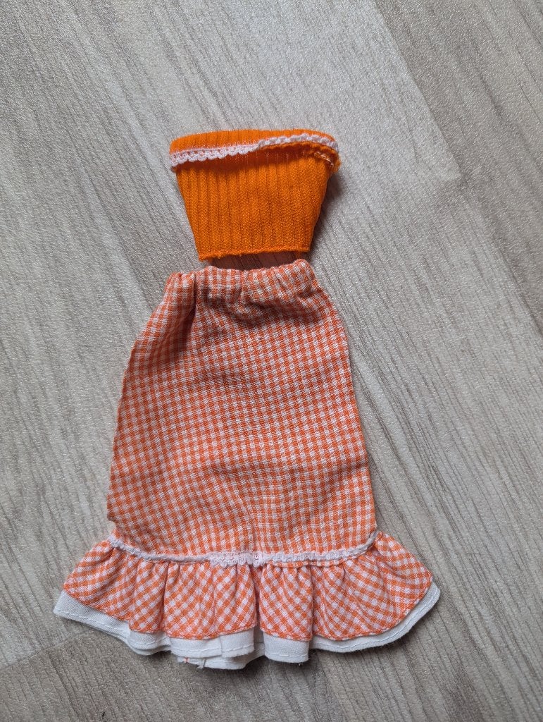 Barbie vintage setje, Ophalen of Verzenden, Zo goed als nieuw, Kleertjes