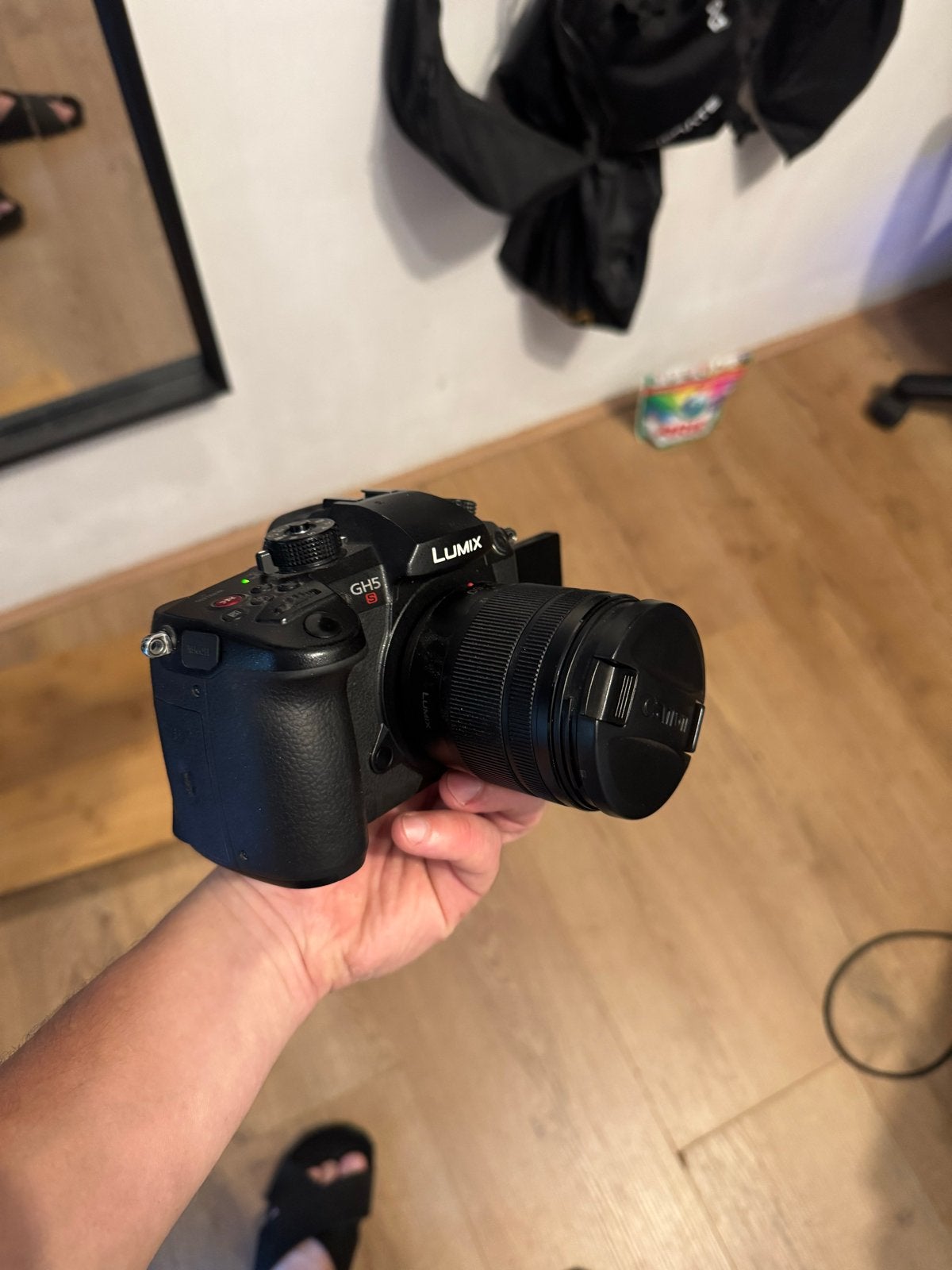 Panasonic Lumix GH5S Systeemcamera met accessoires, Ophalen, Panasonic, Kantelbaar/draaibaar scherm, Zo goed als nieuw