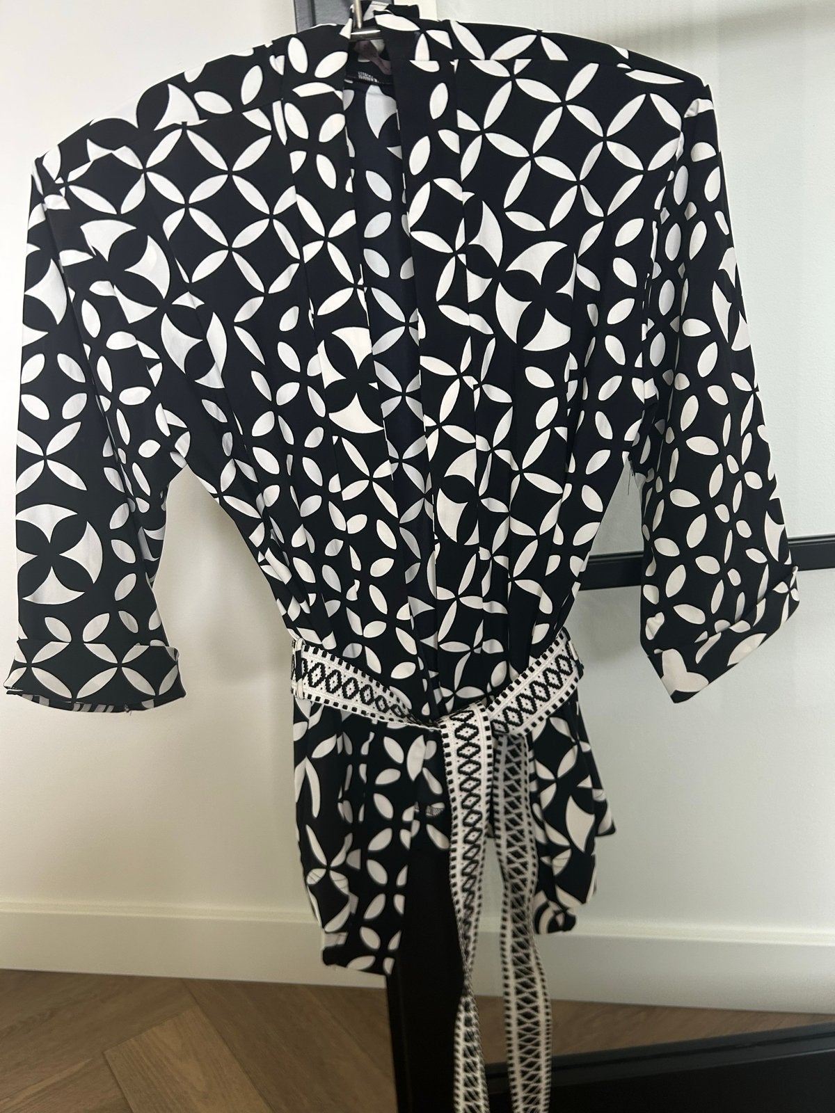 Studio Anneloes blouse/jasje zwart/wit patroon, Ophalen of Verzenden, Zo goed als nieuw, Maat 38/40 (M), Zwart