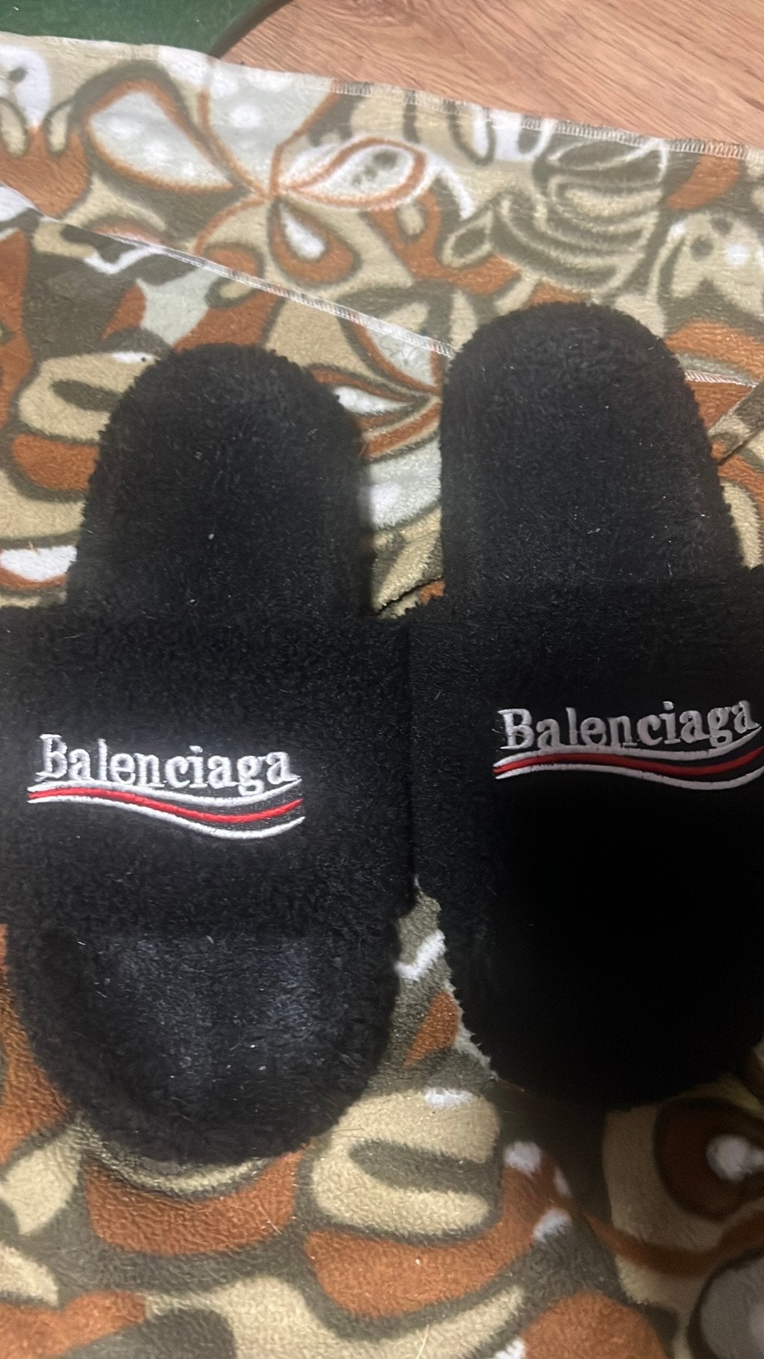 Balenciaga slides, Slippers, Zwart, Ophalen of Verzenden, Zo goed als nieuw